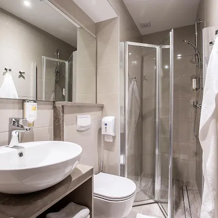 Hotel Center 3*