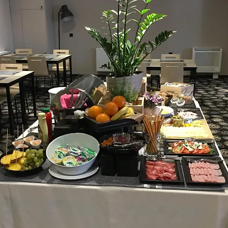 Center 3* נובו מסטו